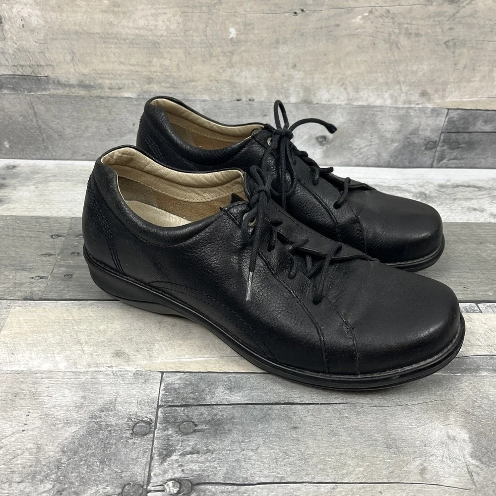 Red Wing Black Shoes 6.5 Steel Toe 4174